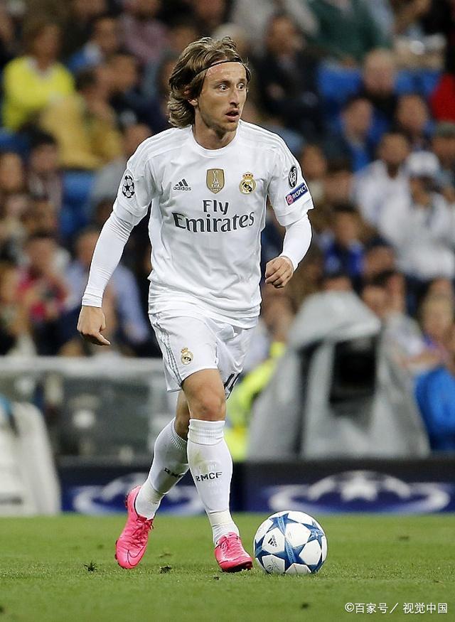 梁民革：本赛季目标是至少打进10球；我希望尽快回归热刺